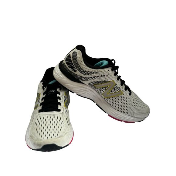 NEW BALANCE Fresh Foam 680 v8 Running Shoes Women's Size 9.0 Preowned - Picture 4 of 10